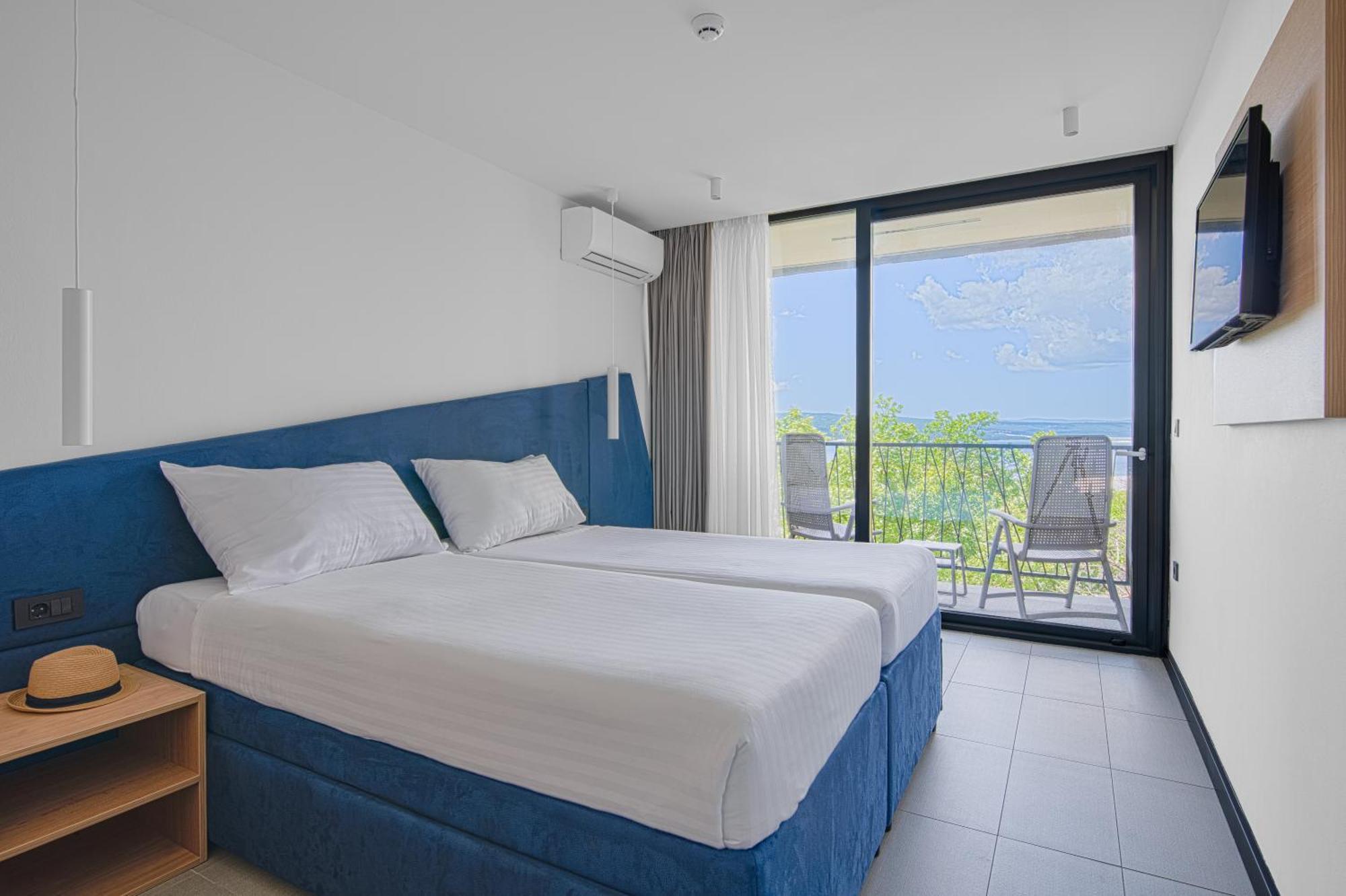 Holiday Resort Ad Turres Цриквеница Экстерьер фото