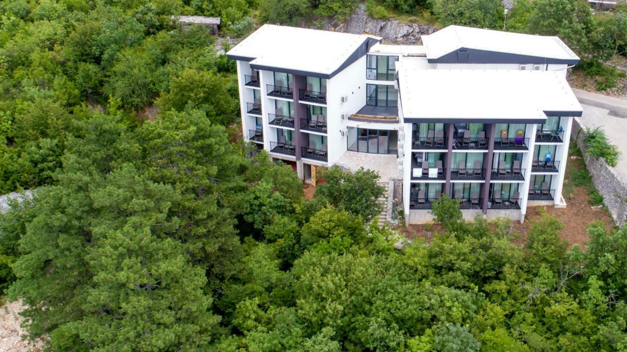 Holiday Resort Ad Turres Цриквеница Экстерьер фото